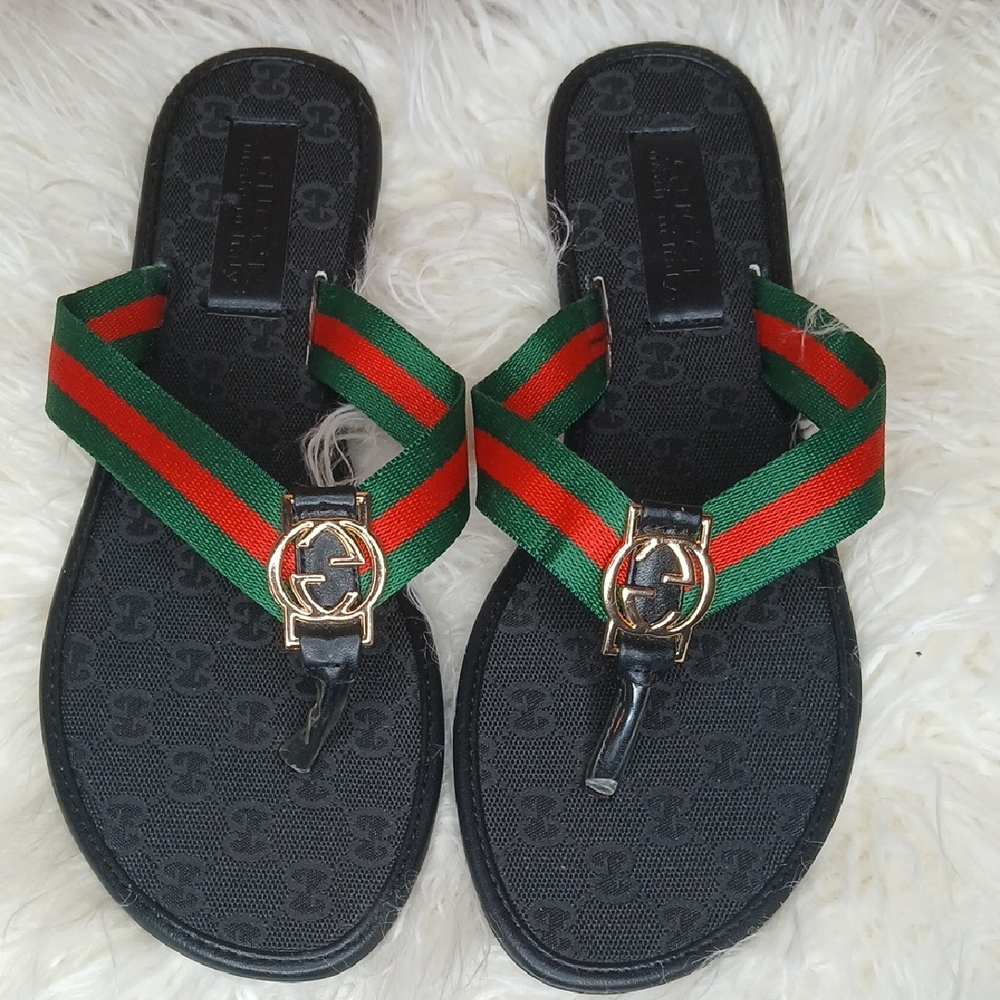 Gucci Black MEN Sandals NWOT UNISEX Size 42 (US 9)